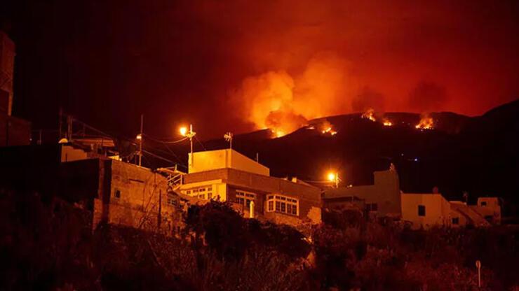 İspanya'da daha önce görülmemiş yangın: 25 bin kişi tahliye edildi